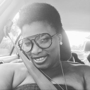 Meet your Posher, Samira